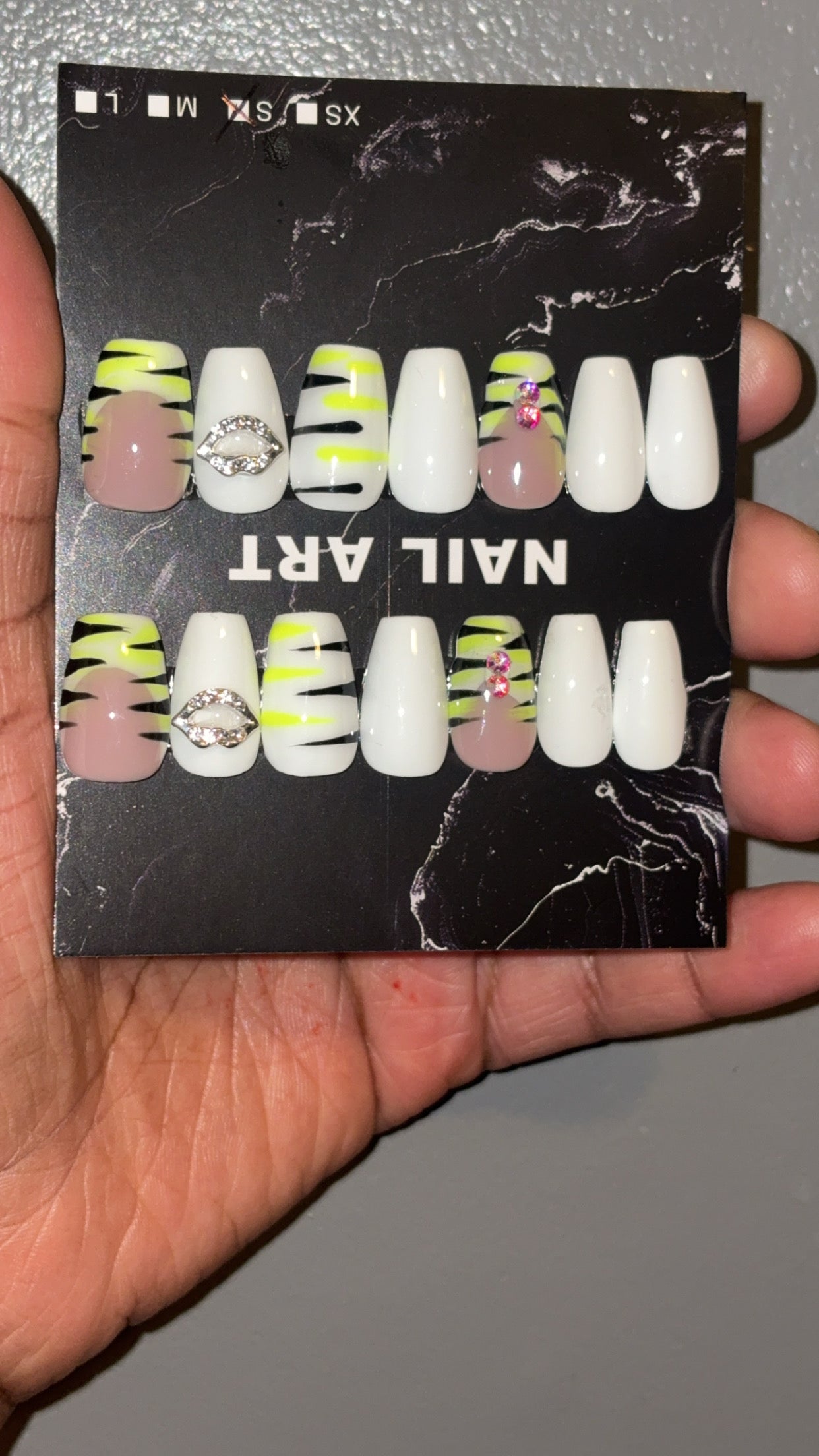 Sweet nail drip (Gel press on nails)